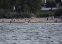 Personensuche im Rhein bei Koeln Rodenkirchen P143